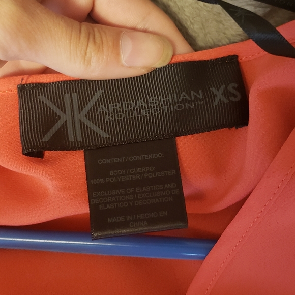 Coral Kardashian brand dress - Picture 2 of 3